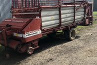 Przyczepa samozbierająca