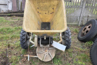 Kos rozsiewacz nawozu